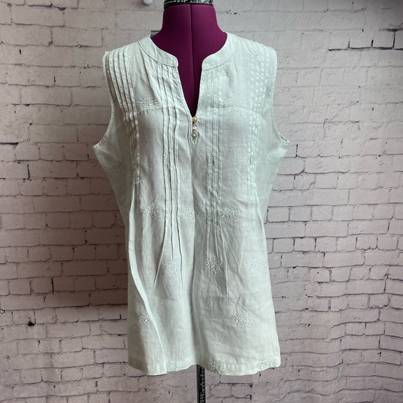 St Tropez west pale blue linen sleeveless button down blouse size medium - Picture 1 of 5